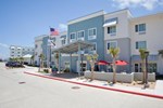 Отель TownePlace Suites by Marriott Galveston Island Gulf Front