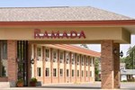Ramada Inn & Suites - Saginaw MI