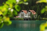 Отель Hotel Seehaus - Mountain Lake Resort