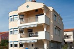 Апартаменты Apartments Petani