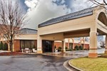 Отель Holiday Inn Gainesville-Lanier Centre 
