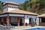 Апартаменты Holiday Home Alejandro Sayalonga