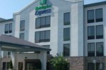 Отель Holiday Inn Express SEAFORD-ROUTE 13