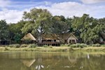 Отель Simbavati River Lodge