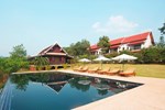 Отель Nam Ou Riverside Hotel & Resort