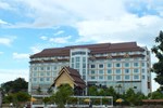 Отель Arawan Riverside Hotel