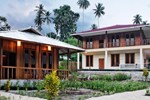 Отель Cakalang Resort