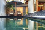 Вилла eXQisit Luxury Villa's & Spa