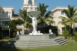 Отель Club Mahindra Emerald Palms, Goa