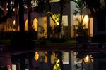 Отель Longuinhos Beach Resort