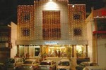 Отель Moti Mahal Hotel and Restaurant