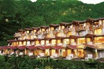 Отель Manuallaya The Resort & Spa