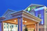 Отель Holiday Inn Express Yreka-Shasta Area