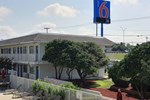 Motel 6 Austin North