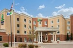 Отель Holiday Inn Express & Suites Denver North - Thornton