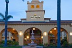 Отель La Quinta Inn & Suites Orange County - Santa Ana