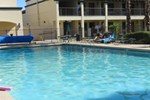 Отель Days Inn and Suites Scottsdale