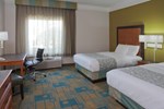 Отель La Quinta Inn & Suites Sherman Denison