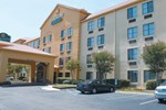 Отель La Quinta Inn & Suites Round Rock South