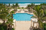 Отель Four Seasons Resort Palm Beach