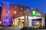 Отель Holiday Inn Express and Suites Pikeville