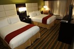 Отель Holiday Inn Express & Suites Huntsville Airport