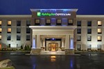 Отель Holiday Inn Express & Suites Malone