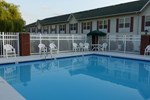 Country Inn & Suites - Manchester