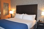 Отель Holiday Inn Express Hotel & Suites Knoxville