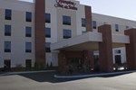 Отель Hampton Inn & Suites Harrisburg