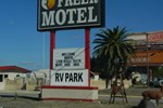 Отель Freer Motel