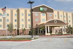 Отель Holiday Inn Express & Suites George West