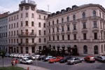 Отель Slavia