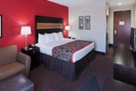 Отель La Quinta Inn & Suites Tulsa - Catoosa