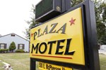 Отель Plaza Motel