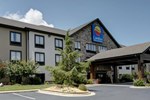 Отель Comfort Inn & Suites Blue Ridge