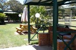 Отель Deniliquin Country Club Motor Inn