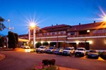 Отель Monte Pio Motor Inn