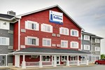 Отель Lakeview Inn & Suites