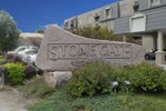 Отель Stone Gate Inn