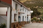 Отель Alojamiento Rural Valle del Almicerán