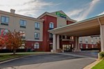 Отель Holiday Inn Express Hotel & Suites Buford-Mall Of Georgia