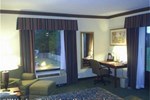 Отель Holiday Inn Express Hotel & Suites CLEVELAND