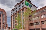 Holiday Inn Express Hotel & Suites CALGARY