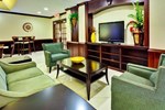 Отель Holiday Inn Express Hotel & Suites Byram