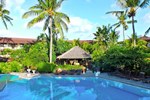 Отель Palm Beach Hotel Bali