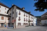 Отель Albergo Alle Alpi