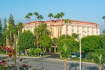 Отель Embassy Suites Arcadia-Pasadena Area