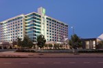 Отель Embassy Suites Hampton Roads - Hotel, Spa and Convention Center