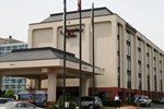 Отель Hampton Inn Newark-Airport